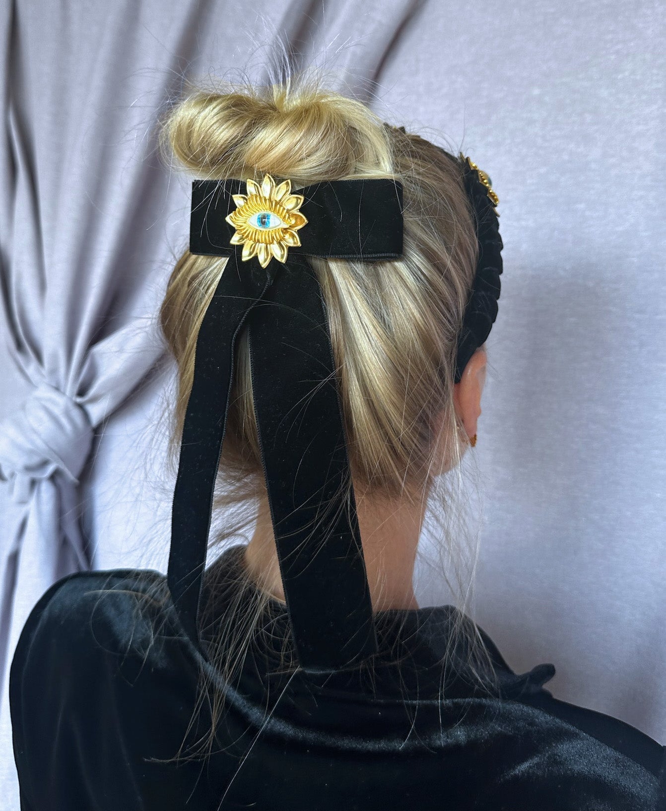 LOVER'S EYE BOW BARRETTE Hair Accessories Epona Valley 